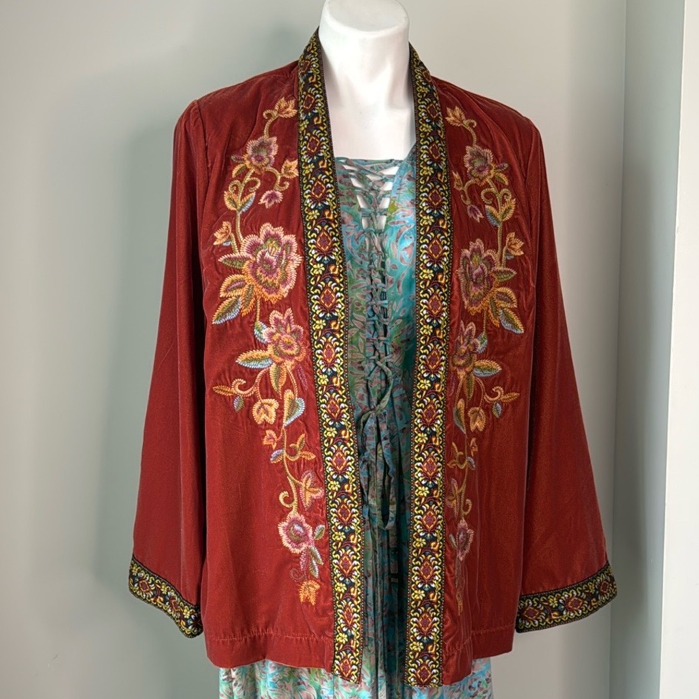 Belle BoHo velvet Embroidered Jacket Medium EUC